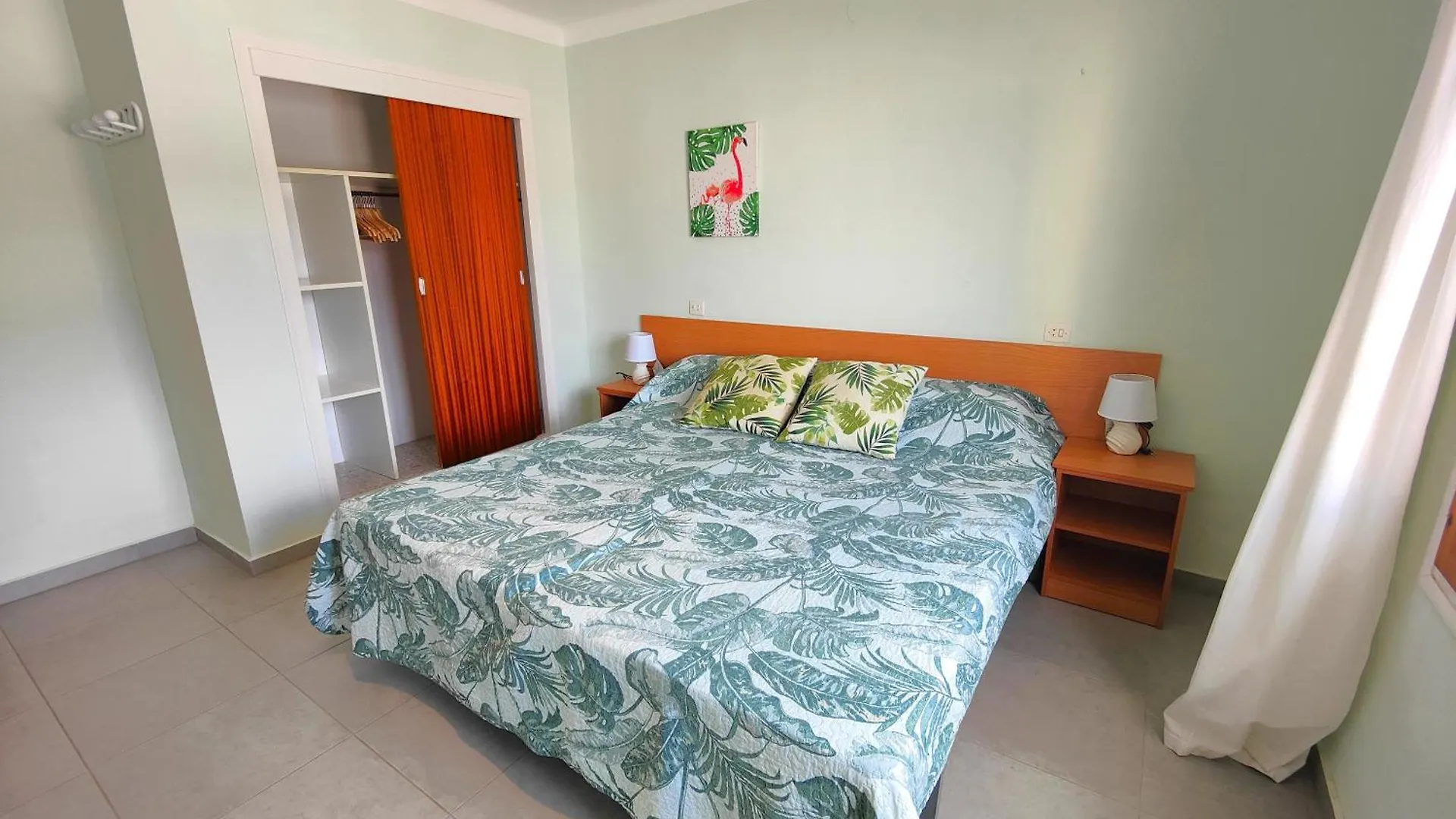 Global Immo 3346 La Solana Apartment Roses 0*,  Spain
